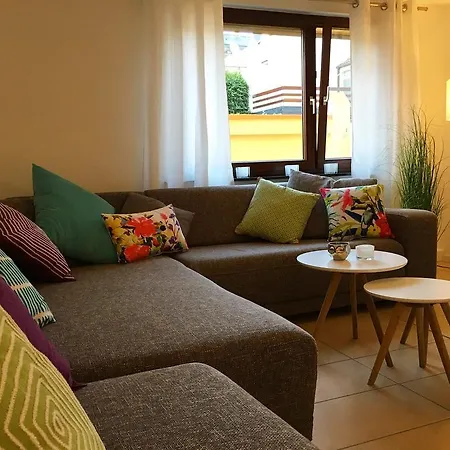 Zur Mainpforte Holiday home Mainz